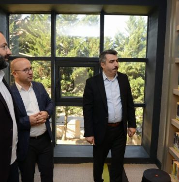 Bursa Yıldırım'da 'Adım Adım İslam Dünyası' dersi