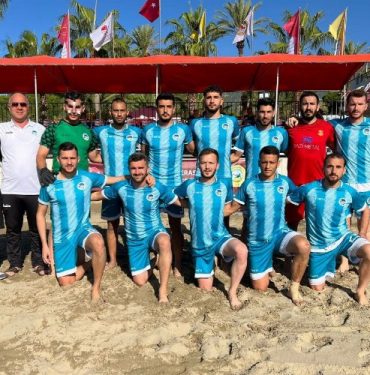 Plaj futbolunda ilk galibiyet Sakarya'nın