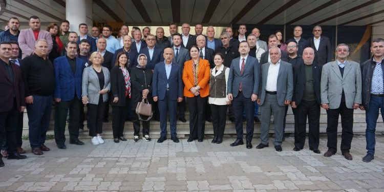 Bakan Kirişci Edirne'de sektör temsilcileriyle buluştu