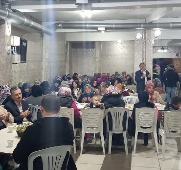 Bursa Keles Delice Köyü Derneği'nden gazi ve şehitler için yemek hayrı