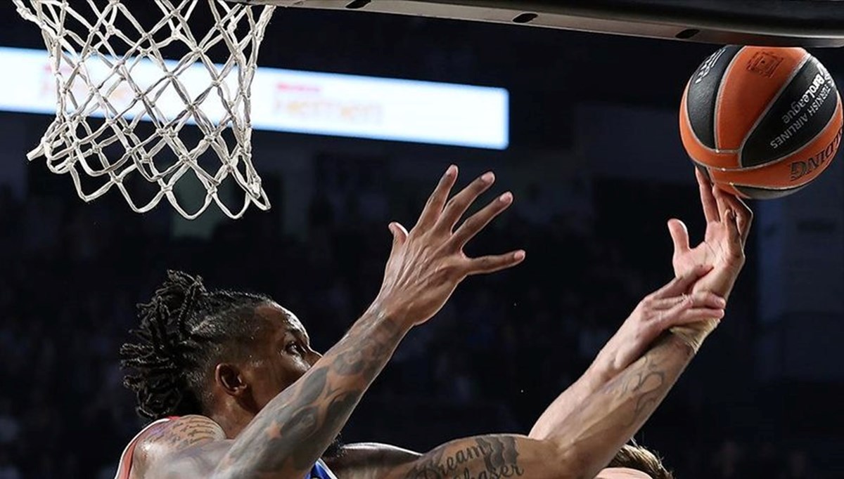 Anadolu Efes Avrupa Ligi'nde Partizan deplasmanında