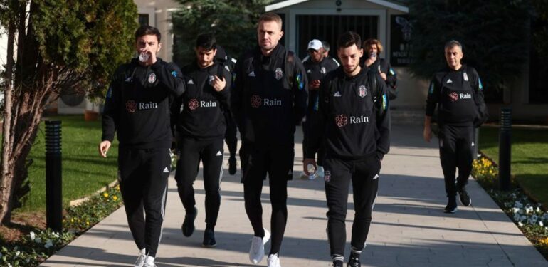 Beşiktaş'ın Gaziantep FK kamp kadrosu belli oldu