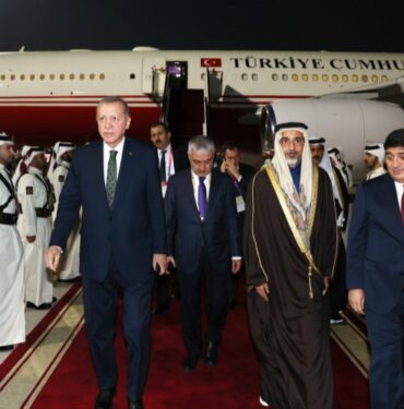 Cumhurbaşkanı Erdoğan Katar’da