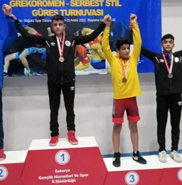 Düzce’nin altın jenerasyonu üçüncü oldu