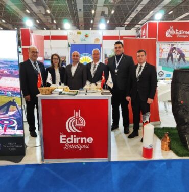 Keşan TSO İzmir'de 'Travel Turkey'e katıldı