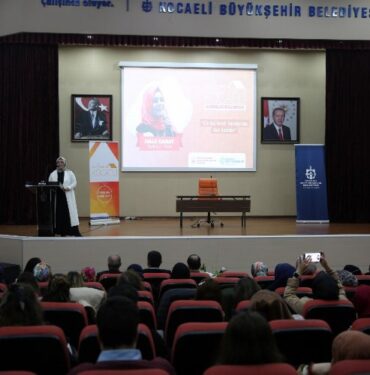 Kocaeli Büyükşehir'den güçlü kadın vurgusu