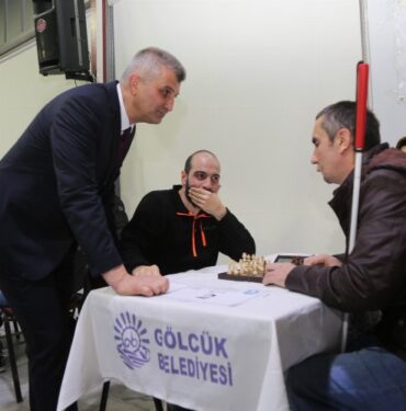 Kocaeli Gölcük'te yetenekler şah, engeller mat!