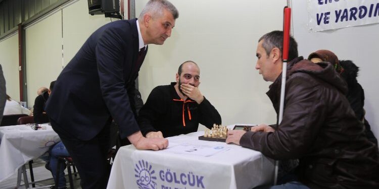 Kocaeli Gölcük'te yetenekler şah, engeller mat!