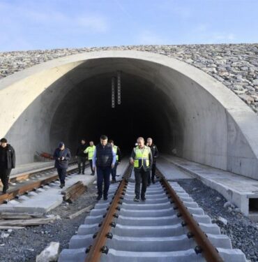 Vali Kırbıyık'tan Kapıkule-Halkalı Tren Hattı'na inceleme