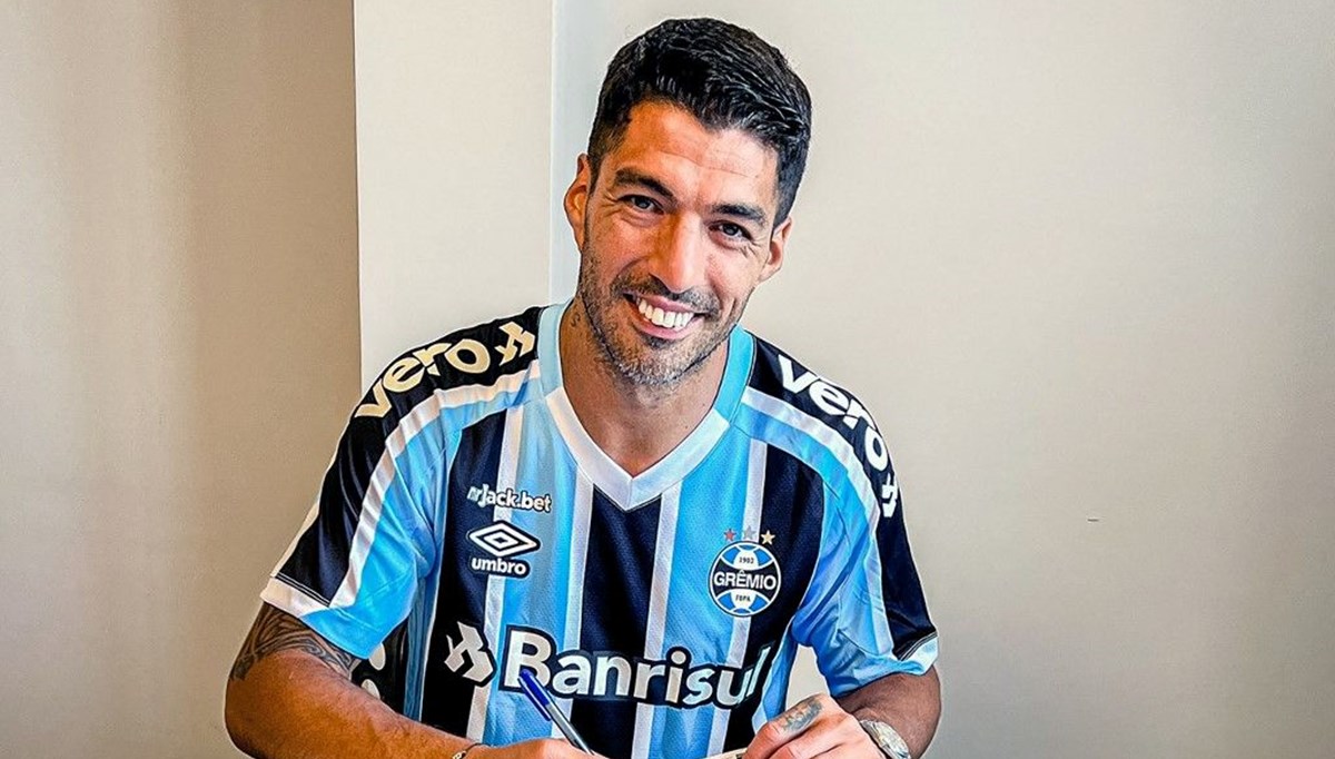 Luis Suarez, Gremio ile anlaştı