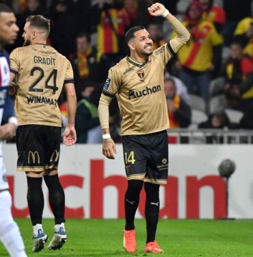 PSG 2023'e yenilgiyle başladı