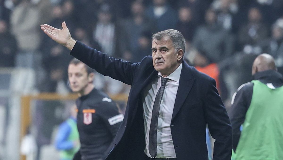 Şenol Güneş'ten Weghorst açıklaması: Veda etmesi için seyirciye veda etmesi yetmiyor