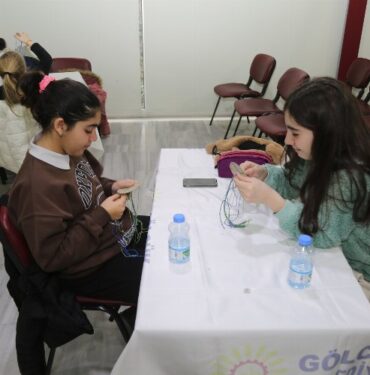 Ders zili 'sanat' için çaldı