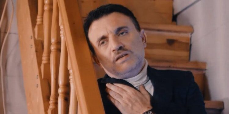 Rizeli sanatçıdan ‘Deprem ağıtı’
