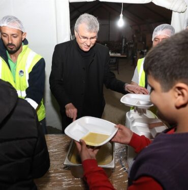 Başkan Yüce: Yaraları hep beraber saracağız