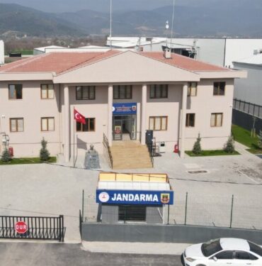 Bursa Yıldırım'da Samanlı Jandarma Karakolu hizmete açıldı