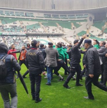 Bursaspor'dan yeni açıklama: Olaylar Diyarbakır'da yaşananların bir karşılığı
