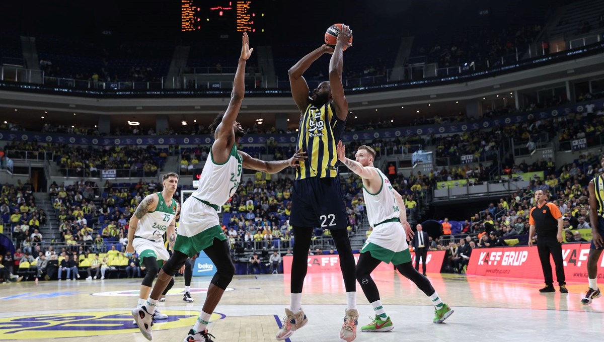 THY EuroLeague | Fenerbahçe Beko'dan ilk 4 yolunda kritik galibiyet