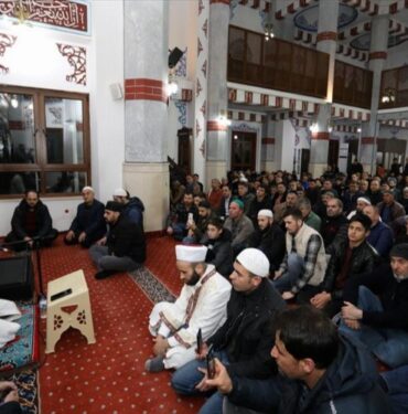 Hafız Ferruh Muştuer gönülleri mest etti