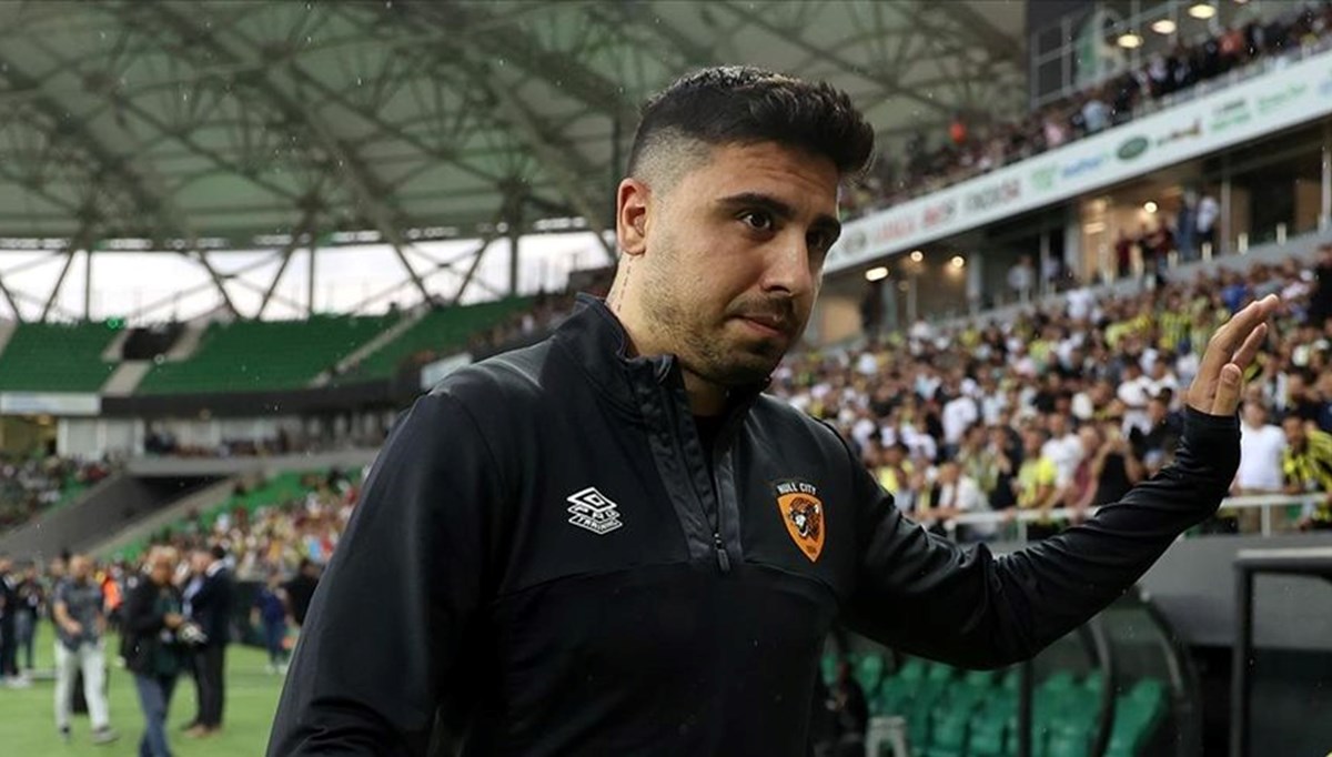 Hull City forması giyen Ozan Tufan'dan ayrılık açıklaması