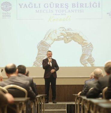 Kocaeli yağlı güreşin sembol şehri