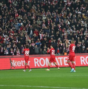 Samsunspor'un 11 yıllık Süper Lig hasreti 1 galibiyet sonra bitecek