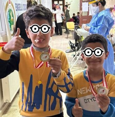 Bolu Rotary Kulübü 'Engelsiz Dişler' için deprem bölgesinde