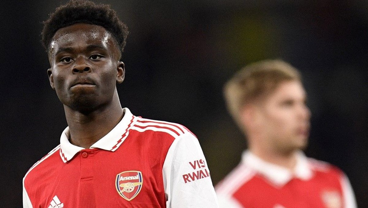 Bukayo Saka 4 sezon daha Arsenal'de