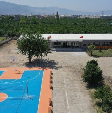 Sabancı Vakfı’ndan rekor sürede Hatay’da okulları açtı