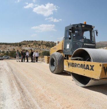 Mardin Cevizpınar Mahallesi'nde yol çalışmaları başladı
