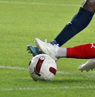 Futbolda haftanın programı: Süper Lig ve 1