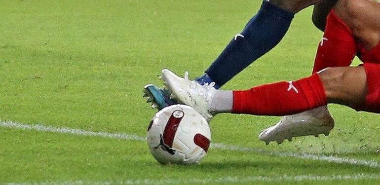 Futbolda haftanın programı: Süper Lig ve 1