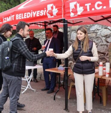 İzmit'ten KOÜ’lü öğrencilere sıcak karşılama