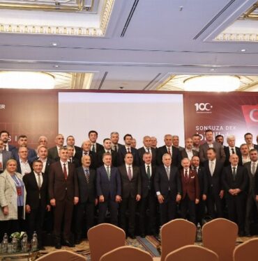 Başkan Büyükakın: Marmara Depremi ve Marmara Denizi en büyük önceliğimiz