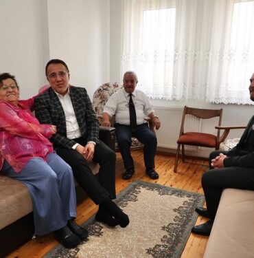 Mehmet Savran'dan 'gönül belediyeciliği' vurgusu