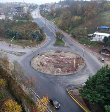 Başiskele’deki yeni kavşakla trafiğe düzen geldi