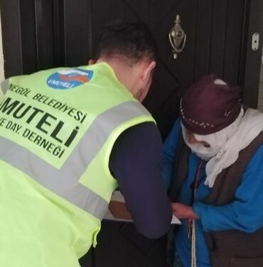 Bursa İnegöl'de 500 aileye ısınma desteği