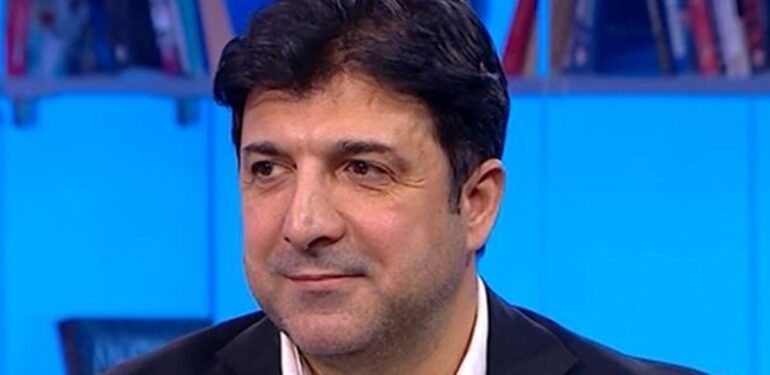 Oktay Derelioğlu kimdir, hangi takımlarda oynadı? Oktay Derelioğlu futbol kariyeri