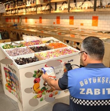 Encümende tarihi geçmiş ürünlere ceza