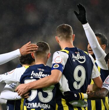 Kadıköy'de futbol resitali: Fenerbahçe 7 golle kazandı