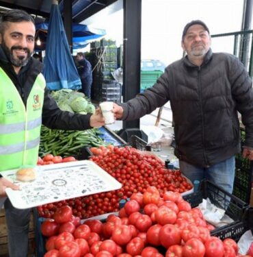 Kocaeli'de pazar esnafına çorba ikramı