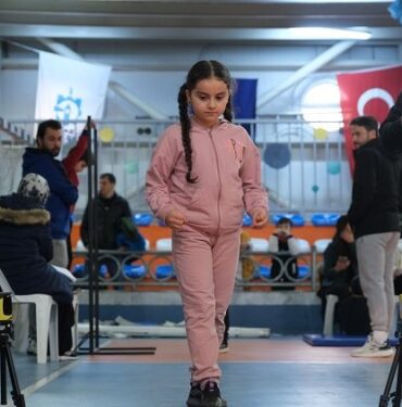 Sporcu fabrikası Kocaeli’de genç yetenekler keşfediliyor