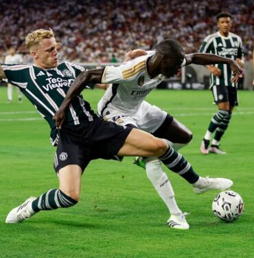 Van de Beek Eintracht Frankfurt'a kiralandı