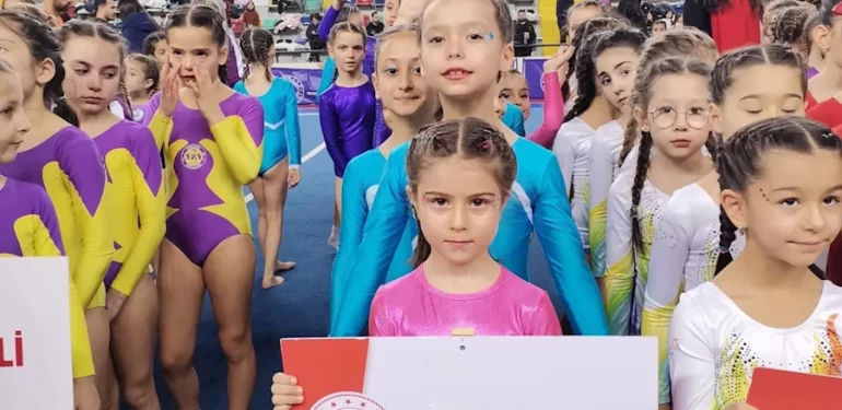 Afyonlu Sporculardan Bölge Şampiyonasında Gurur Veren Performans
