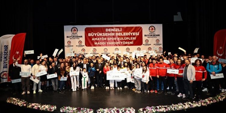 Amatör spor kulüplerine bayram gibi destek