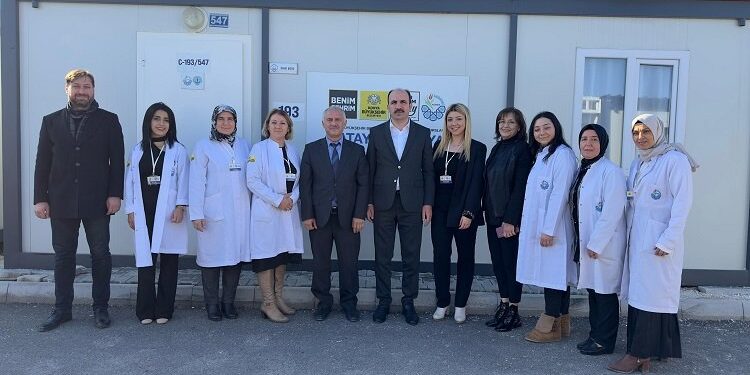 Başkan Altay depremzede vatandaşlarla buluştu