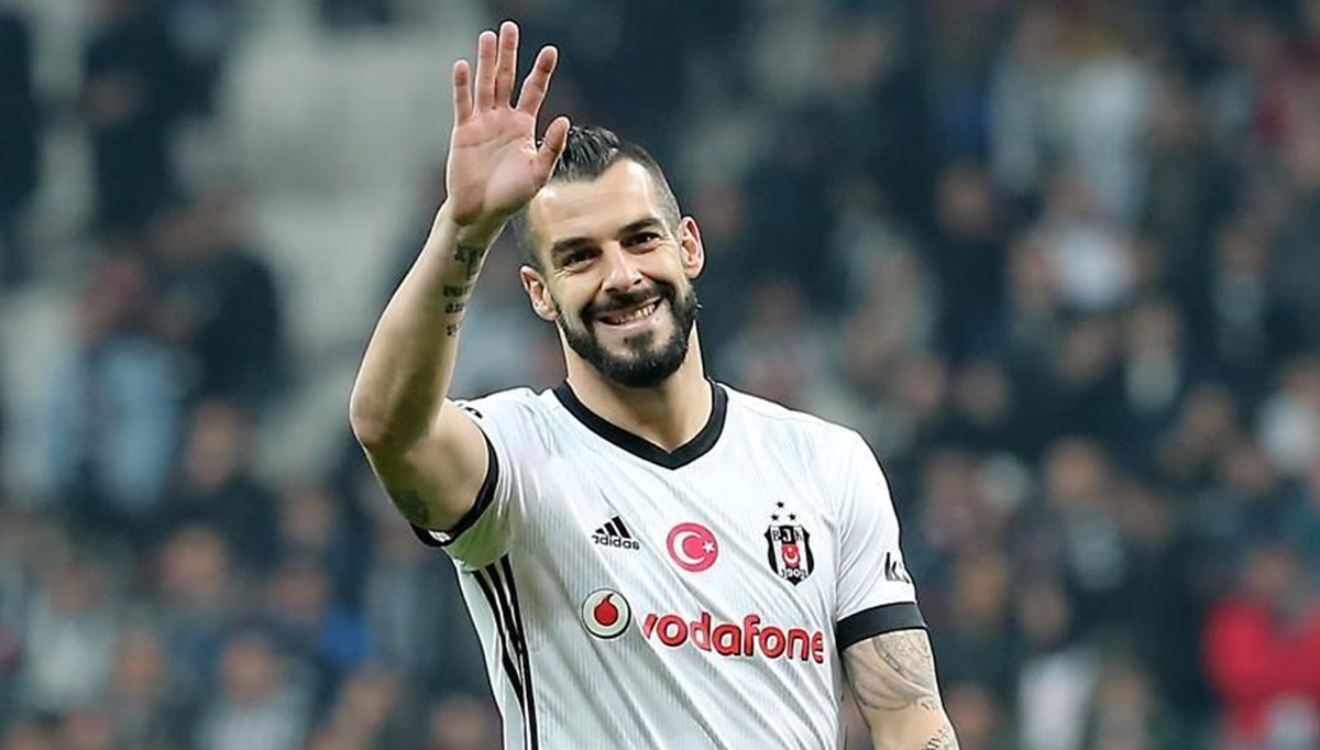 Eski Beşiktaşlı Negredo'dan 38 yaşında yeni imza