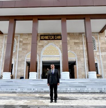 Malatya'da Mehmetçik Camii ibadete açıldı