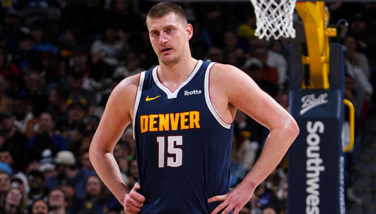 Nikola Jokic'ten Triple-Double: NBA tarihine geçti