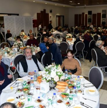 Başkan Selvitopu, gaziler ve yakınlarıyla iftarda buluştu